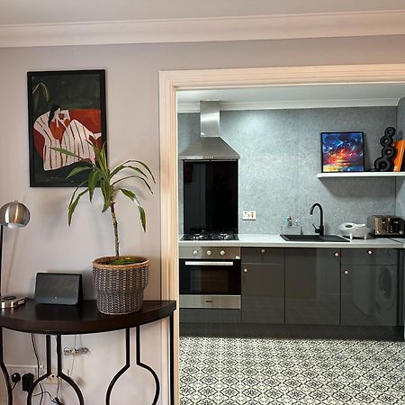 Private Main Door Lovely 2 Bedroom Apartment إدنبرة المظهر الخارجي الصورة