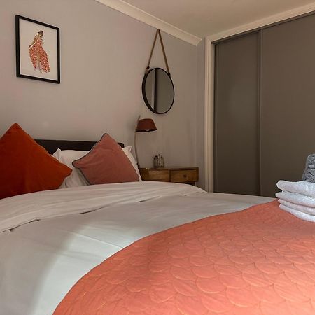 Private Main Door Lovely 2 Bedroom Apartment إدنبرة المظهر الخارجي الصورة