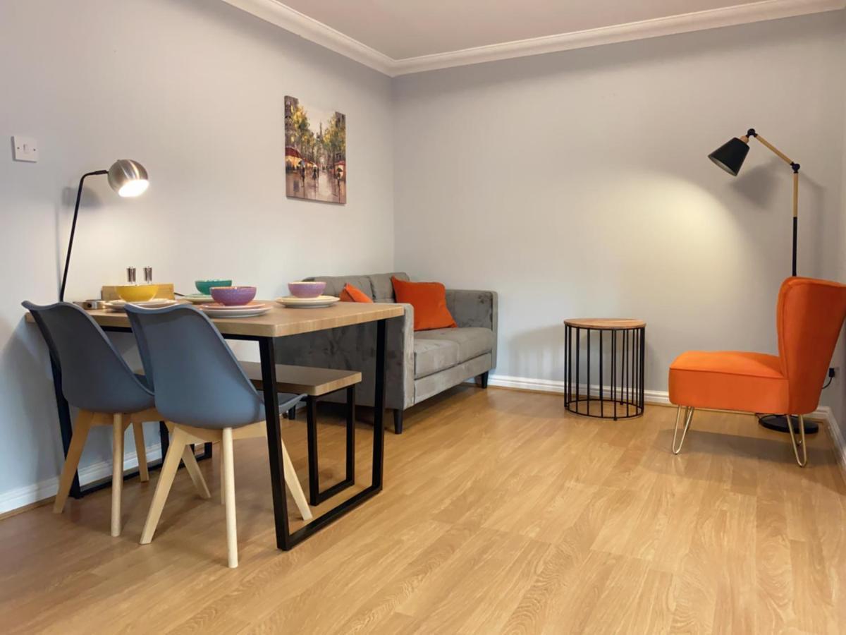Private Main Door Lovely 2 Bedroom Apartment إدنبرة المظهر الخارجي الصورة