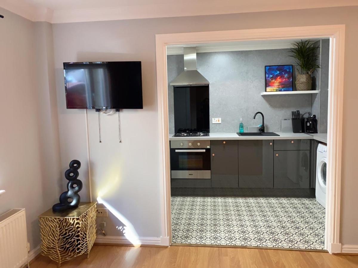 Private Main Door Lovely 2 Bedroom Apartment إدنبرة المظهر الخارجي الصورة