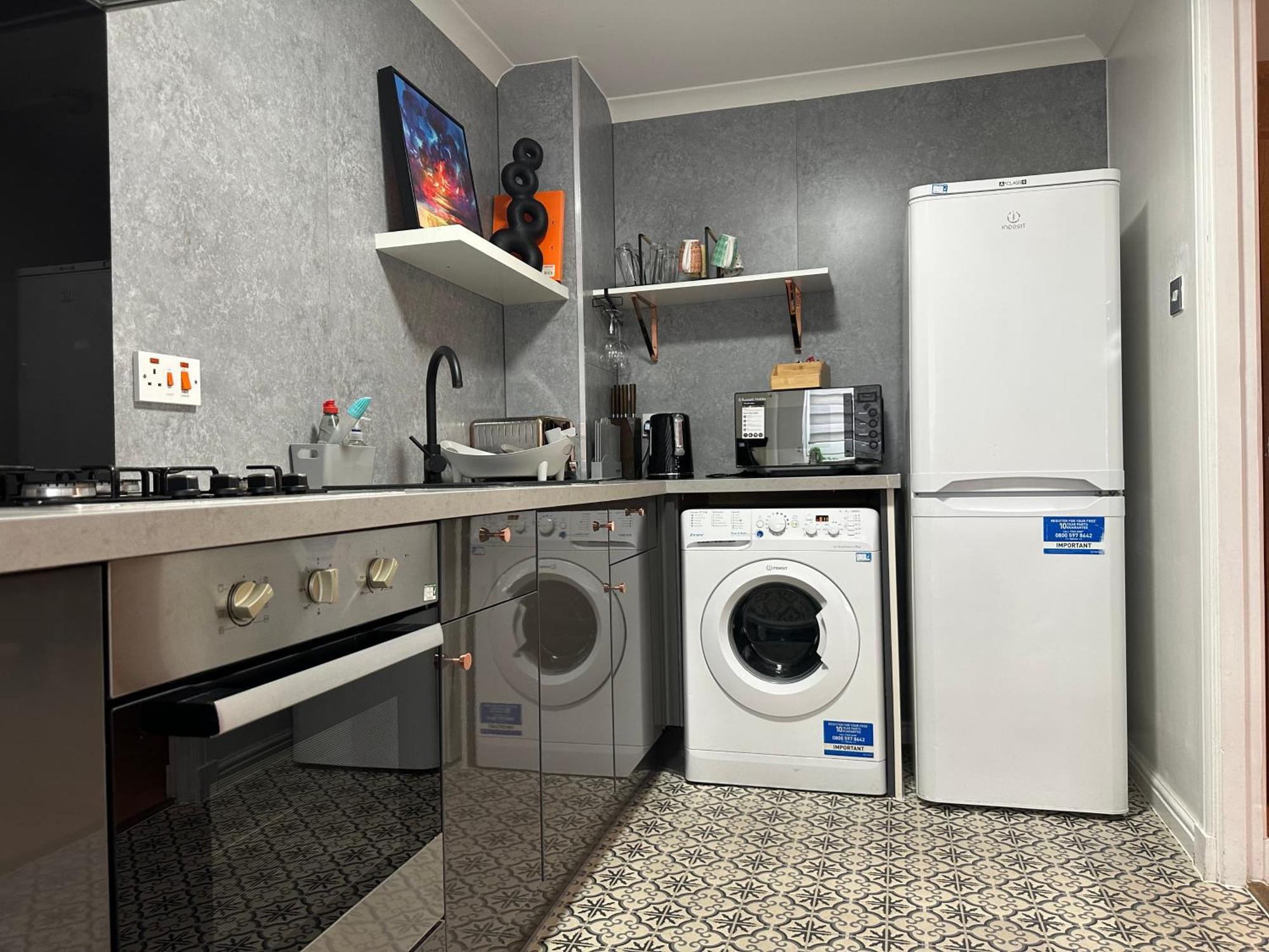 Private Main Door Lovely 2 Bedroom Apartment إدنبرة المظهر الخارجي الصورة